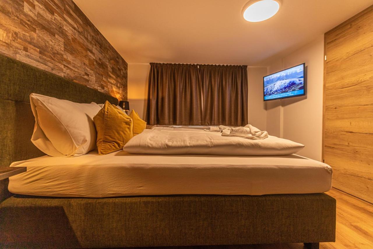 Tevini Boutique Suites By We Rent Zell am See Ngoại thất bức ảnh
