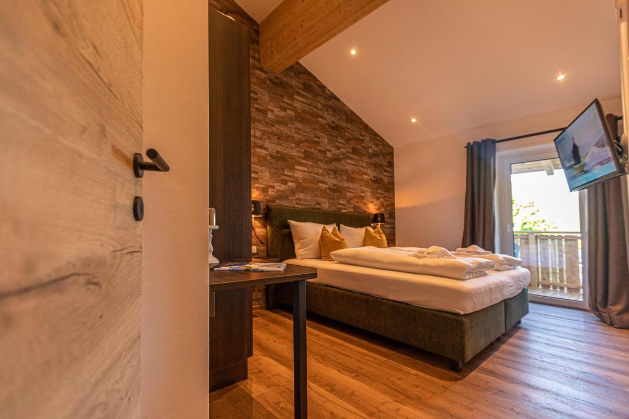 Tevini Boutique Suites By We Rent Zell am See Ngoại thất bức ảnh