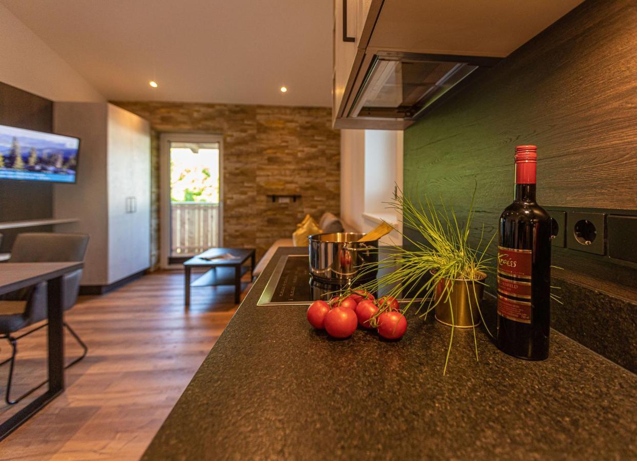 Tevini Boutique Suites By We Rent Zell am See Ngoại thất bức ảnh