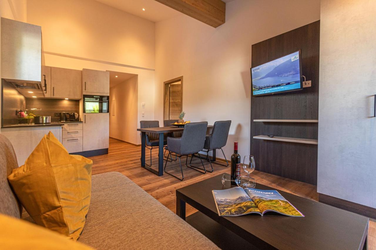 Tevini Boutique Suites By We Rent Zell am See Ngoại thất bức ảnh