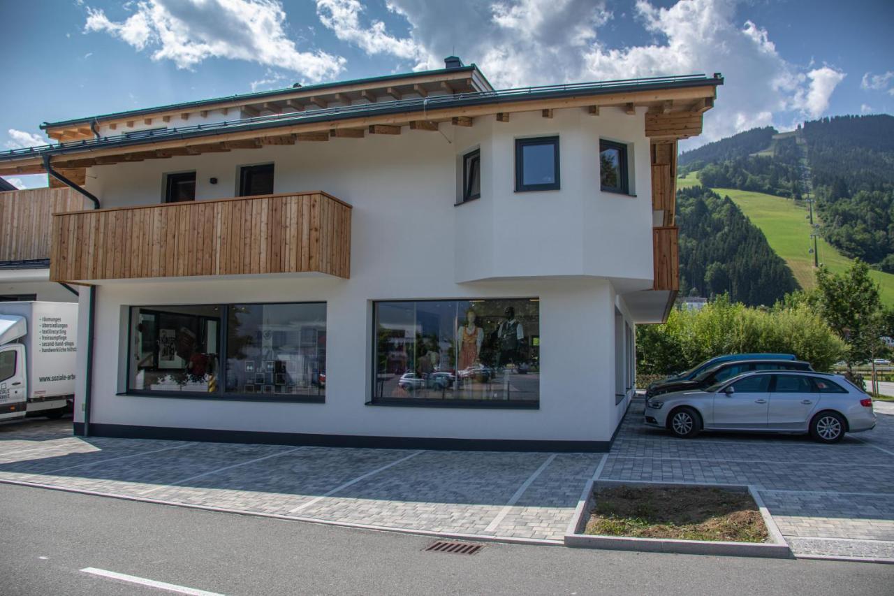 Tevini Boutique Suites By We Rent Zell am See Ngoại thất bức ảnh