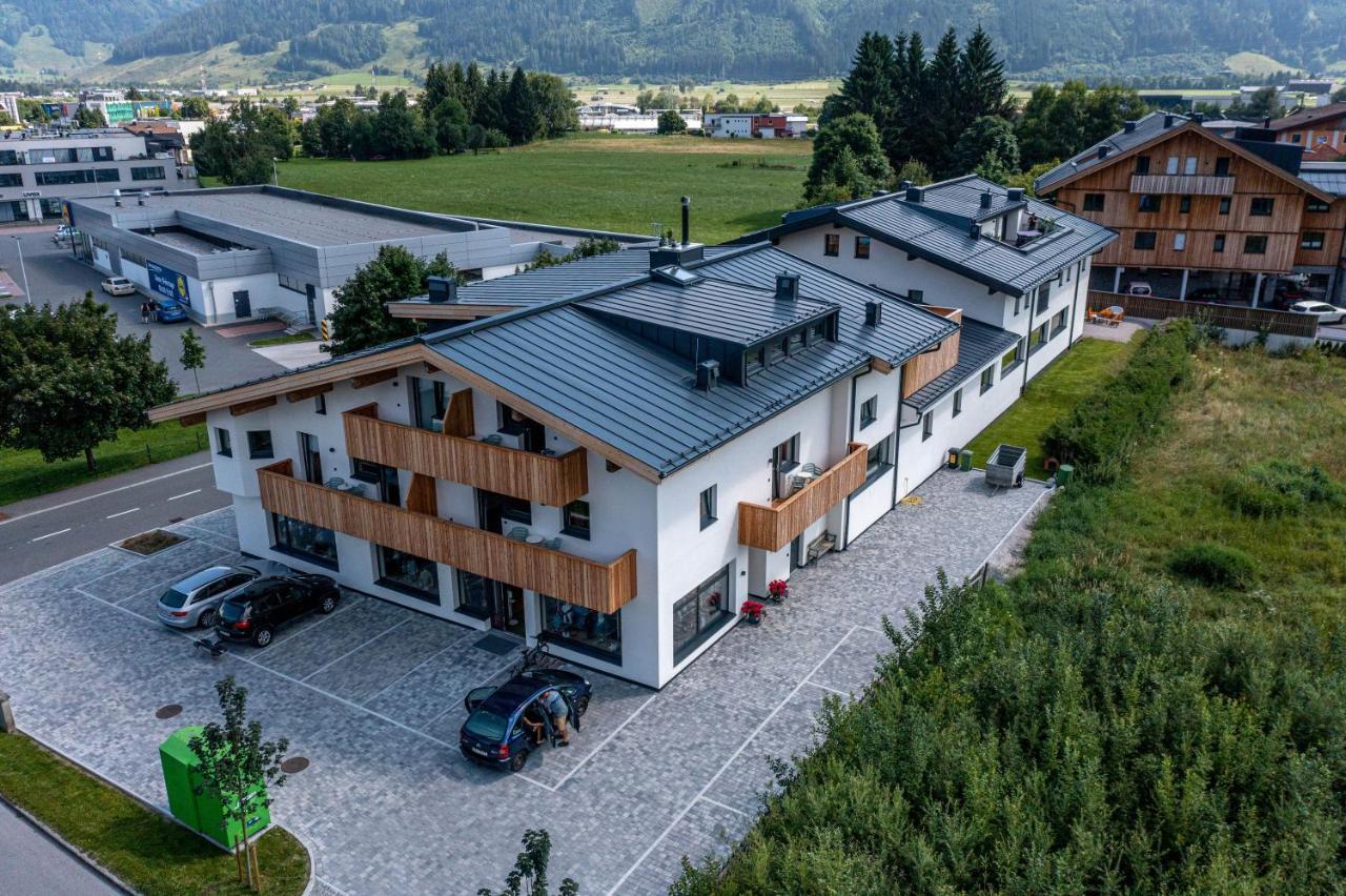 Tevini Boutique Suites By We Rent Zell am See Ngoại thất bức ảnh
