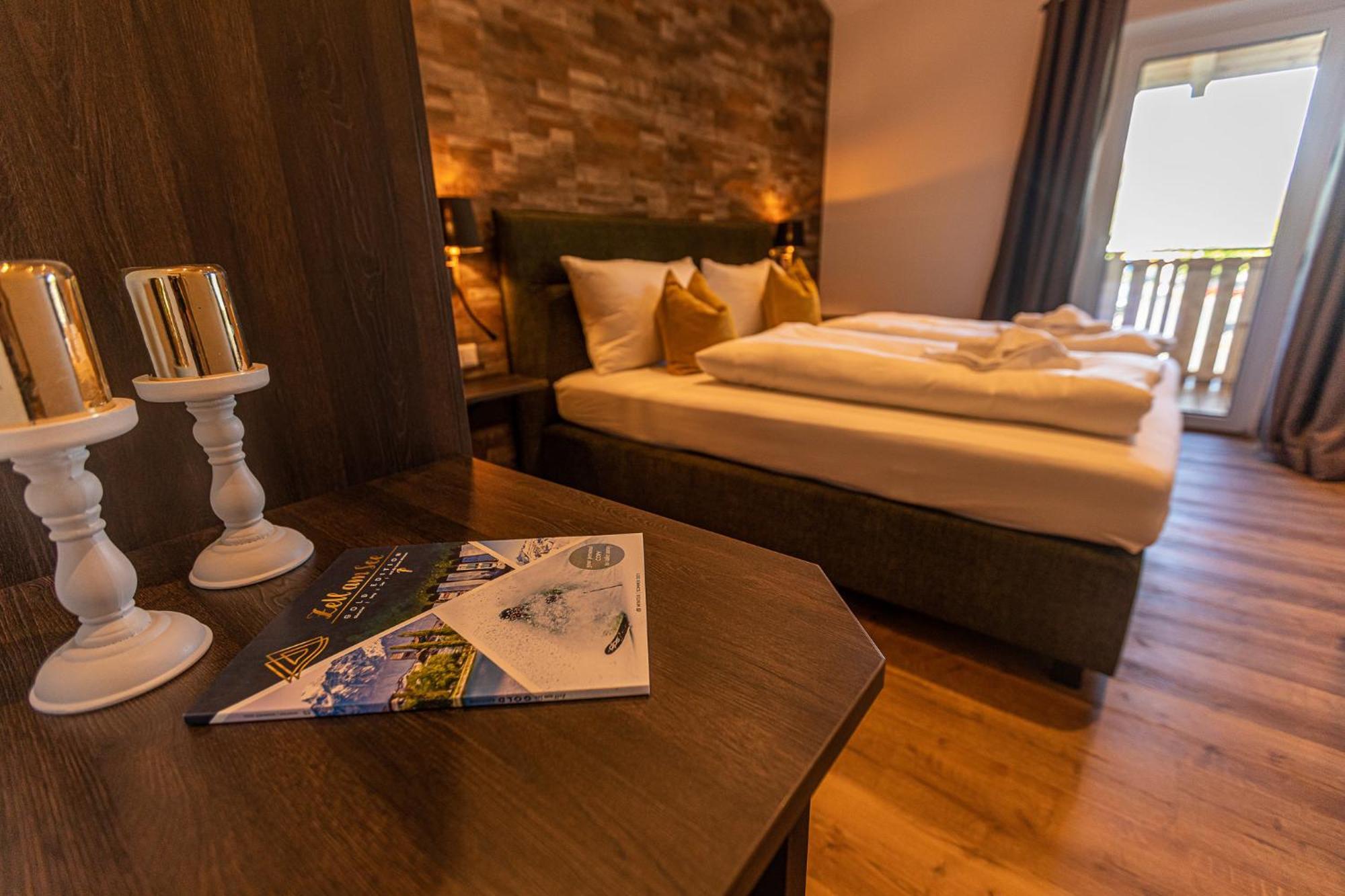 Tevini Boutique Suites By We Rent Zell am See Phòng bức ảnh