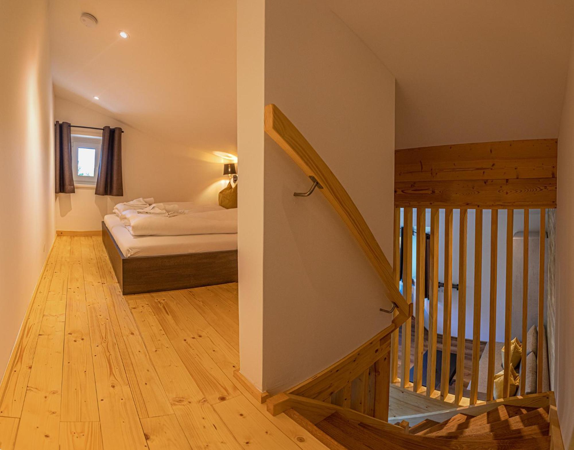 Tevini Boutique Suites By We Rent Zell am See Phòng bức ảnh