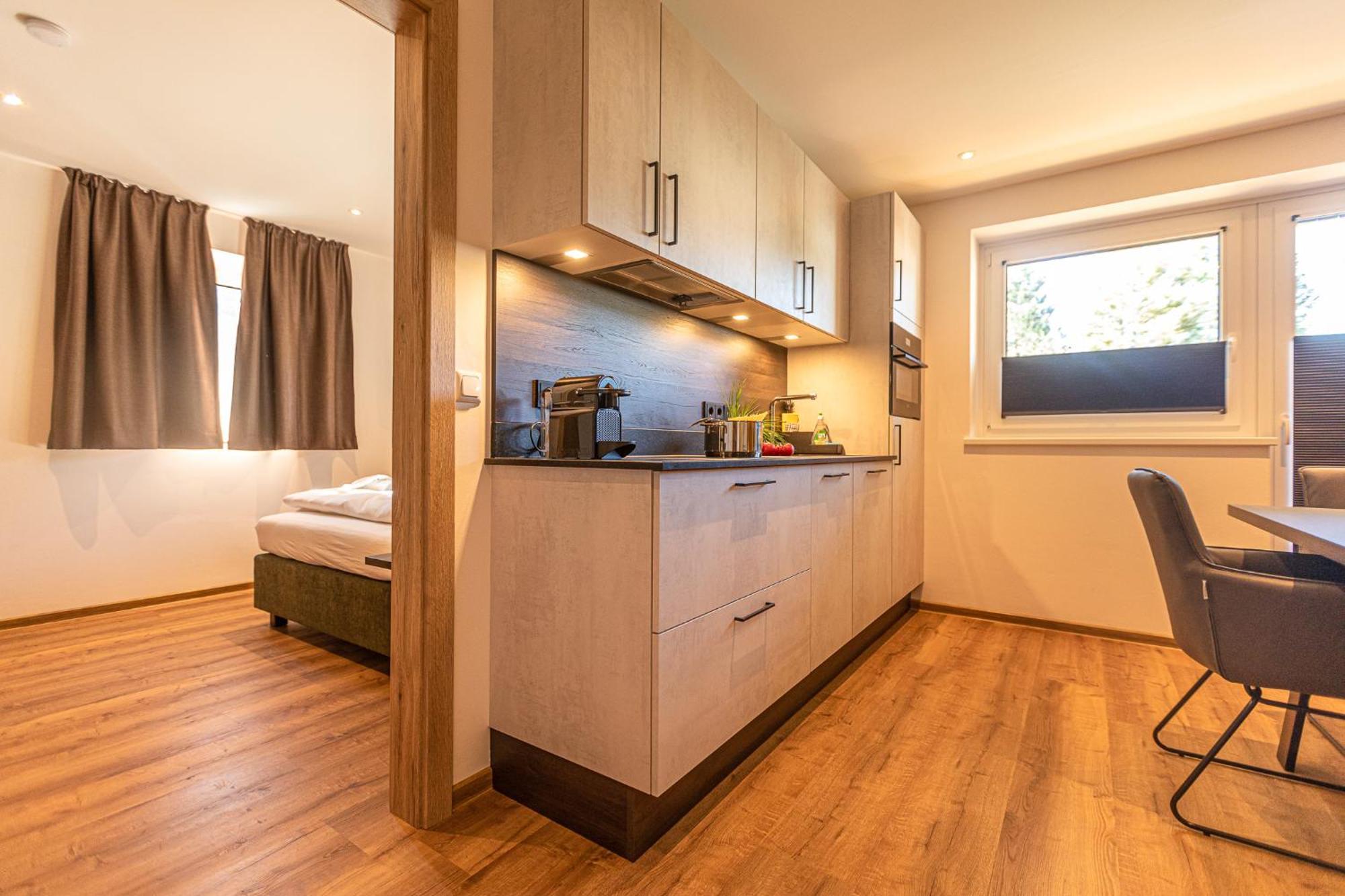 Tevini Boutique Suites By We Rent Zell am See Phòng bức ảnh